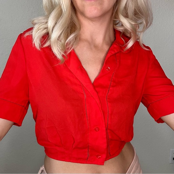 Cherry Red Aritzia Crop blouse - Picture 2 of 9